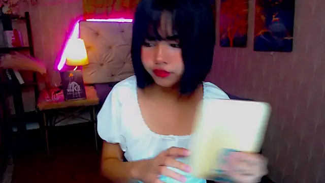 Snapshot of asian_babhiegirl chatting on 09/11/25, 12:33 asian babhiegirl online show from 09/11/25, 12:33