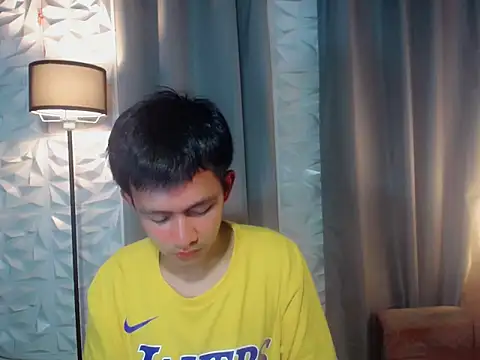 Snapshot of prince_elaijah chatting on 05/01/26, 02:21 prince elaijah online show from 05/01/26, 02:21