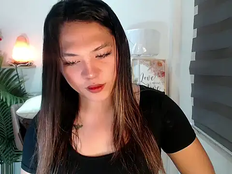 Snapshot of scarlett_brownx69 chatting on 06/04/26, 04:51 scarlett brownx69 online show from 06/04/26, 04:51