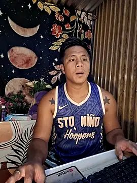 Snapshot of mr_dave chatting on 01/17/26, 04:43 mr dave online show from 01/17/26, 04:43