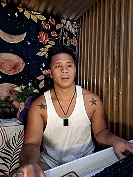 Snapshot of mr_dave chatting on 01/18/26, 11:58 mr dave online show from 01/18/26, 11:58