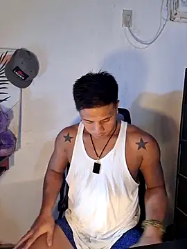 Snapshot of mr_dave chatting on 02/05/26, 01:16 mr dave online show from 02/05/26, 01:16