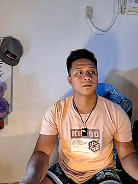 Snapshot of mr_dave chatting on 02/06/26, 12:52 mr dave online show from 02/06/26, 12:52