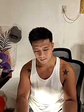 Snapshot of mr_dave chatting on 03/03/26, 12:00 mr dave online show from 03/03/26, 12:00