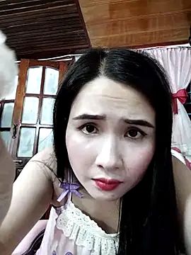 Snapshot of Okleotina chatting on 09/24/25, 03:10 Okleotina online show from 09/24/25, 03:10