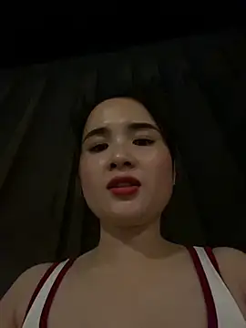 Snapshot of Okleotina chatting on 10/10/25, 03:22 Okleotina online show from 10/10/25, 03:22