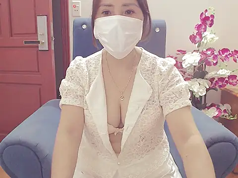 ruby 8x online show from 10/27/25, 09:35