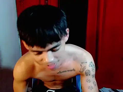 urhunky boy online show from 05/03/26, 07:47