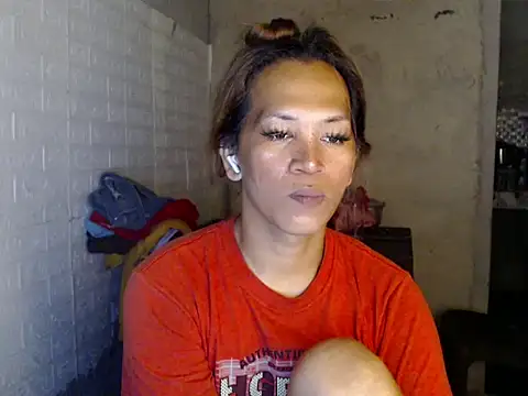 Snapshot of isabellabigcock06 chatting on 03/24/26, 11:26 isabellabigcock06 online show from 03/24/26, 11:26
