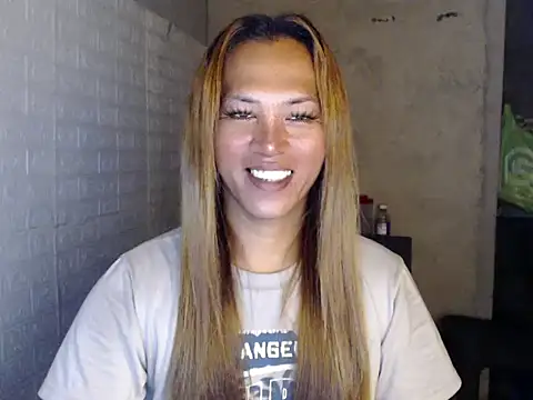 Snapshot of isabellabigcock06 chatting on 03/28/26, 04:06 isabellabigcock06 online show from 03/28/26, 04:06