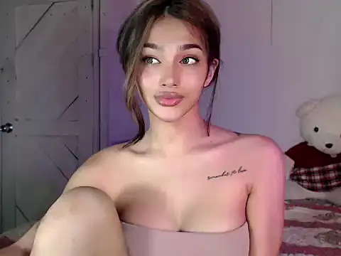 itsmekarinaaa online show from 05/20/26, 01:39