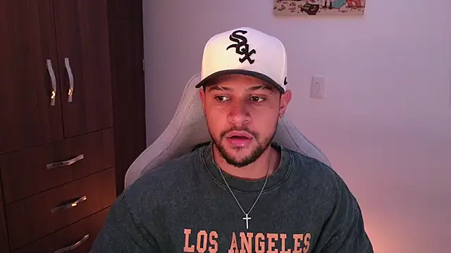 domsantiago  online show from 03/05/26, 03:02