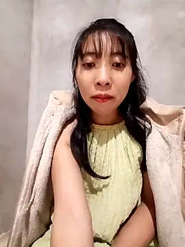 emaame68 online show from 10/28/25, 03:25