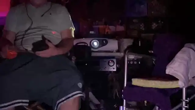 Bar 110221 online show from 09/21/25, 05:42