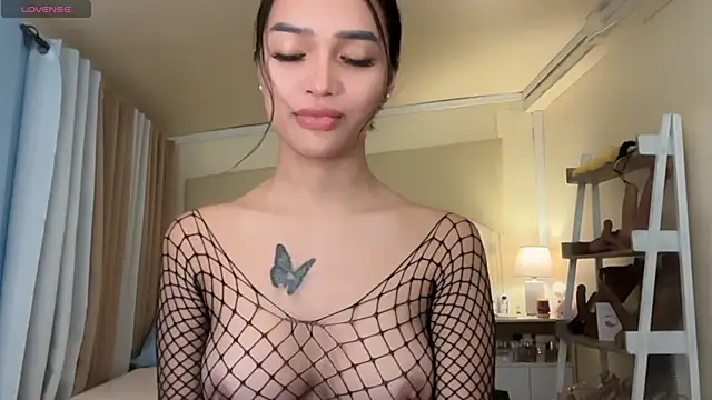  agatha143  online show from 05/01/26, 02:27