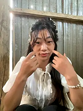 Snapshot of isaaa5 chatting on 10/18/25, 08:48 isaaa5 online show from 10/18/25, 08:48