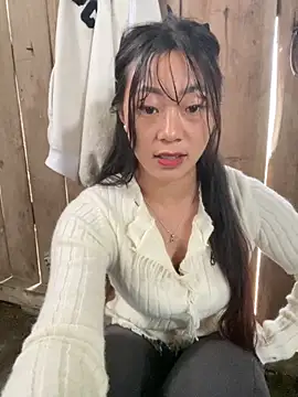 Snapshot of isaaa5 chatting on 11/10/25, 05:50 isaaa5 online show from 11/10/25, 05:50