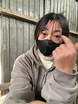 Snapshot of isaaa5 chatting on 01/17/26, 01:54 isaaa5 online show from 01/17/26, 01:54