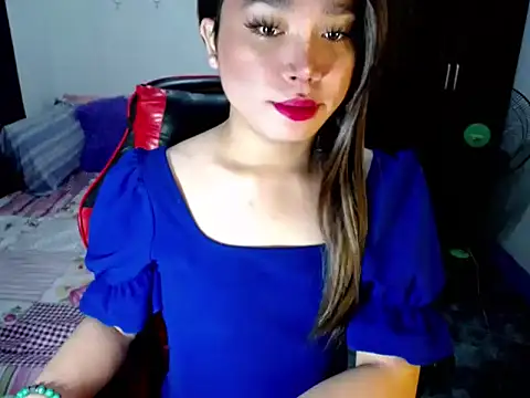 Urassiansweetcummer online show from 10/06/25, 01:47