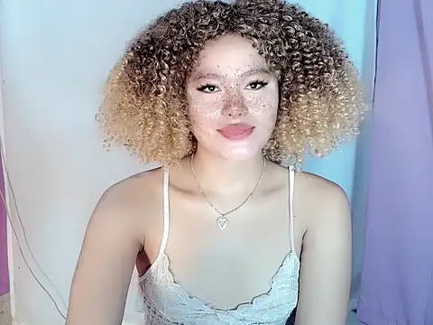 Snapshot of Kathyfied chatting on 11/24/25, 12:32 Kathyfied online show from 11/24/25, 12:32