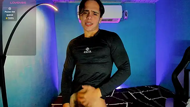 Snapshot of Maximiliano_scoott__ chatting on 09/11/25, 05:57 Maximiliano scoott online show from 09/11/25, 05:57