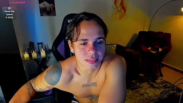 Maximiliano scoott   online show from 12/16/25, 08:47