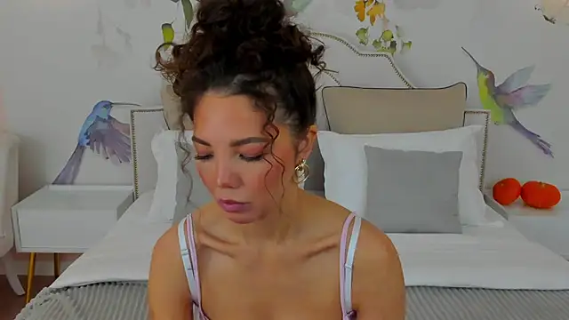 MargaretPeace online show from 10/18/25, 03:09