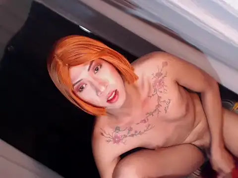 Xyourstellafox online show from 10/24/25, 11:23