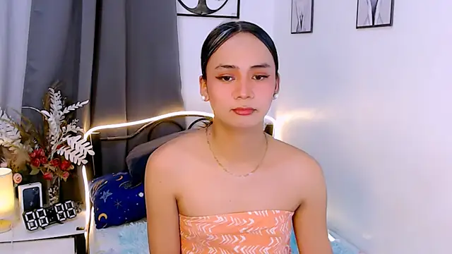 Zialustts online show from 11/23/25, 02:00