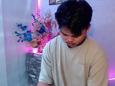Reynelcock online show from 06/02/26, 06:10