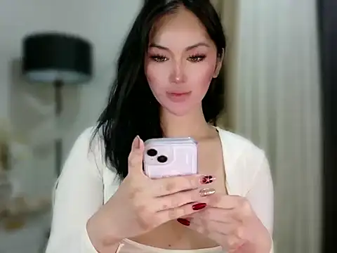 Snapshot of anna_lala7 chatting on 10/12/25, 06:40 anna lala7 online show from 10/12/25, 06:40