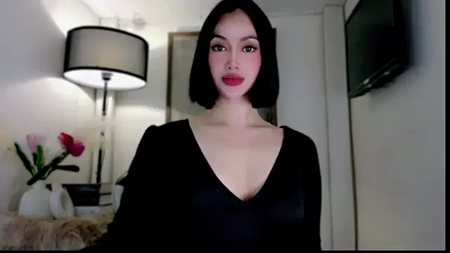 Snapshot of anna_lala7 chatting on 11/26/25, 02:45 anna lala7 online show from 11/26/25, 02:45