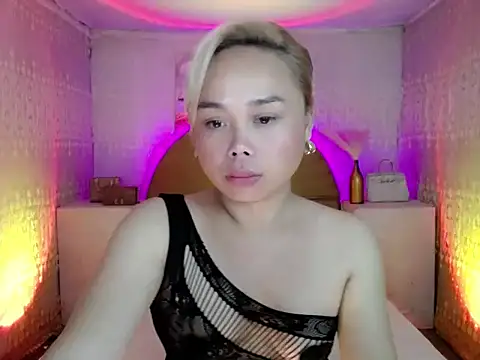 Snapshot of andy_slave4u chatting on 03/04/26, 03:40 andy slave4u online show from 03/04/26, 03:40