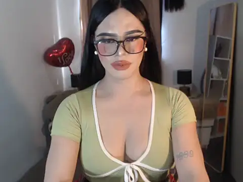 RebeccaTs online show from 06/17/26, 11:38