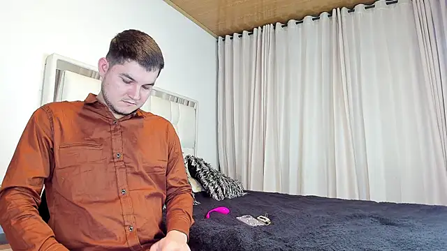 CameronyMartinn online show from 06/07/26, 01:21