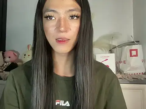 slimladyxoxo online show from 12/18/25, 11:49