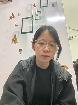 meomeo2k6 online show from 10/31/25, 01:56