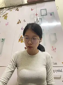 meomeo2k6 online show from 12/03/25, 06:54