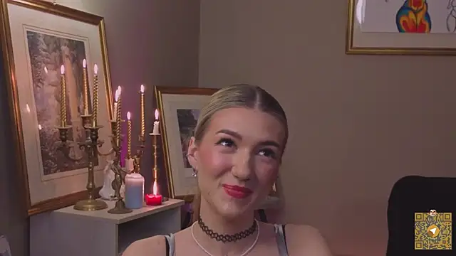 BeatrixGummer online show from 10/22/25, 08:41