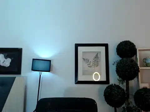 Snapshot of Goddess_Pleasure chatting on 11/18/25, 06:56 Goddess Pleasure online show from 11/18/25, 06:56