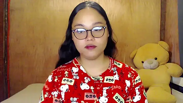  Lylia online show from 09/13/25, 04:23