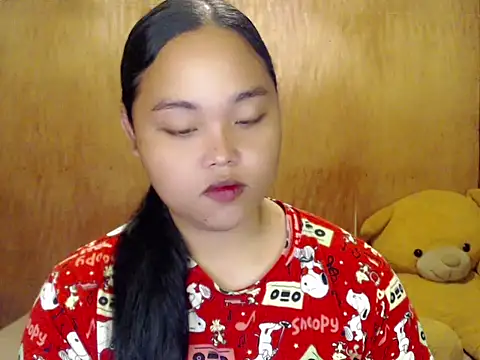  Lylia online show from 10/16/25, 11:50