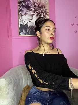 Snapshot of Alaska_euphoria chatting on 02/11/26, 07:19 Alaska euphoria online show from 02/11/26, 07:19