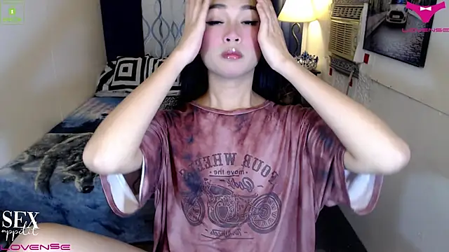 Snapshot of Goddess_Isabel chatting on 01/13/26, 03:39 Goddess Isabel online show from 01/13/26, 03:39