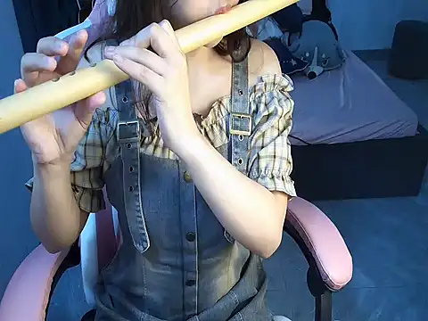 Ori-Yannie online show from 10/27/25, 06:50