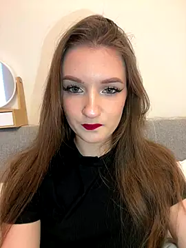 AdelinaEmber online show from 10/29/25, 11:45