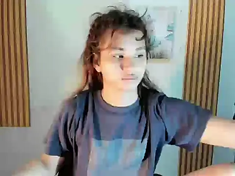 Ts morena online show from 11/03/25, 01:01