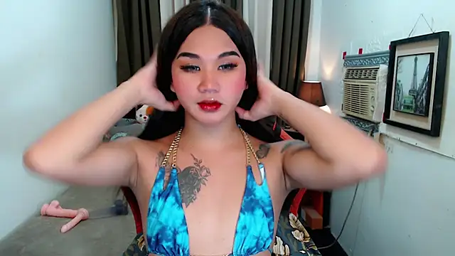 Snapshot of lil_fantacy chatting on 10/20/25, 10:59 lil fantacy online show from 10/20/25, 10:59