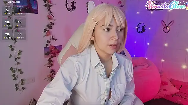 Snapshot of hinnata_lovely chatting on 05/20/26, 09:15 hinnata lovely online show from 05/20/26, 09:15