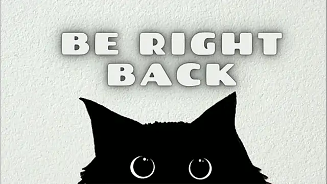 Snapshot of cute_elfy_ chatting on 10/22/25, 01:11 cute elfy online show from 10/22/25, 01:11